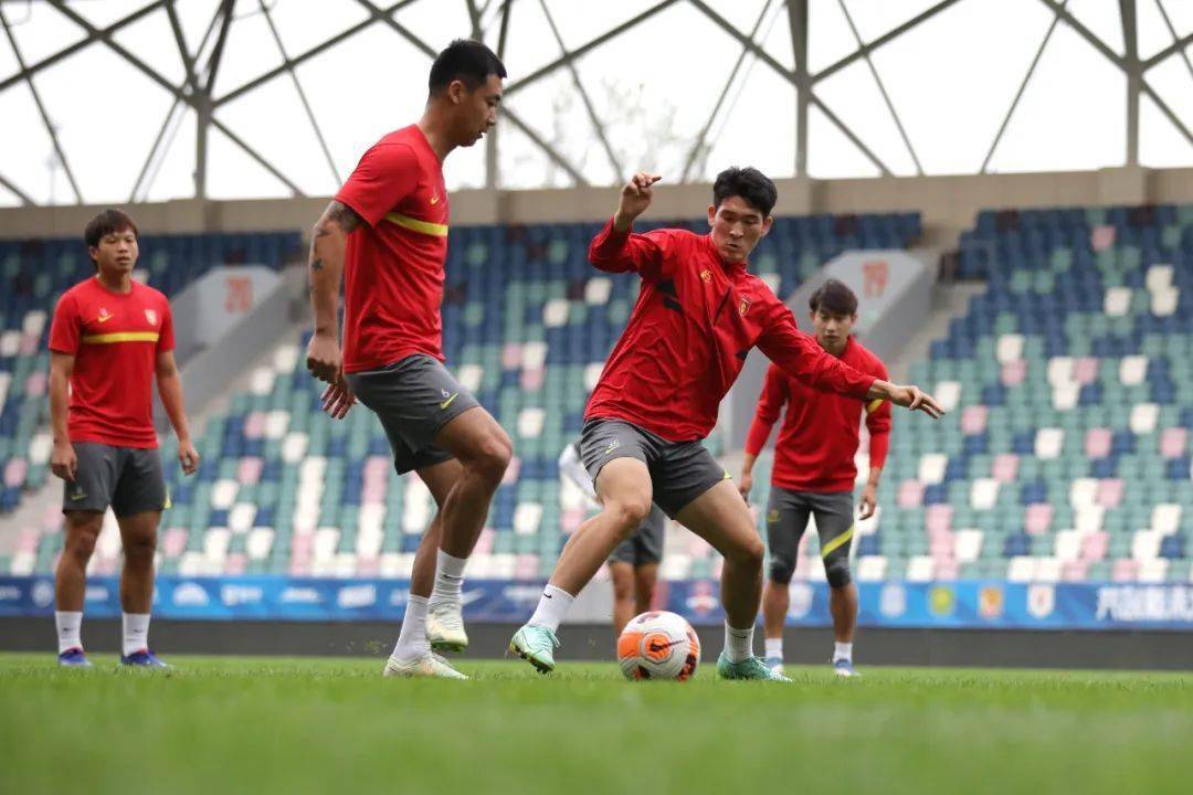 半岛体育注册网址-河北队比赛